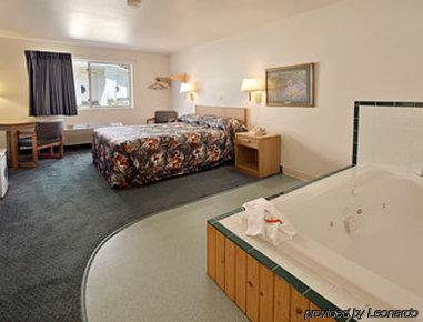 Northwoods Inn And Suites Ely Phòng bức ảnh