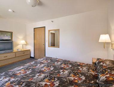 Northwoods Inn And Suites Ely Phòng bức ảnh